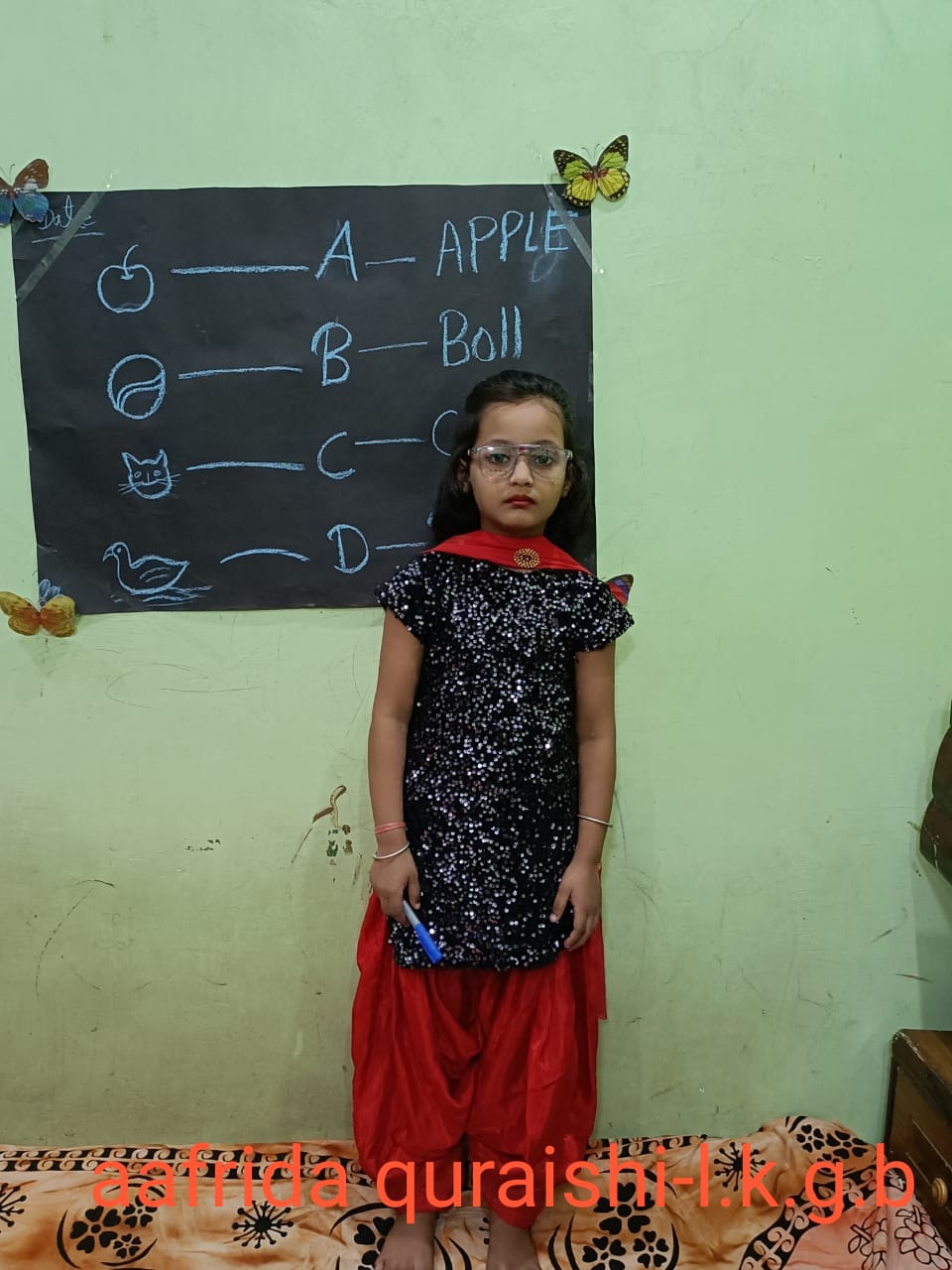  FANCY DRESS COMPETITION-LKG-B